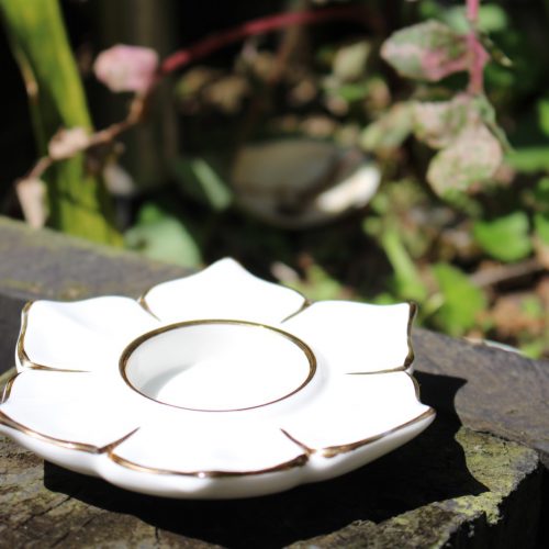 Lotus – Tea Light Candle Holder