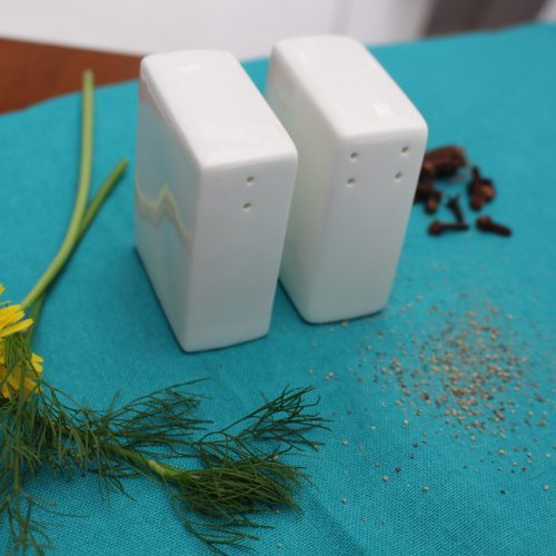 Vela Sq Salt & Pepper Shaker